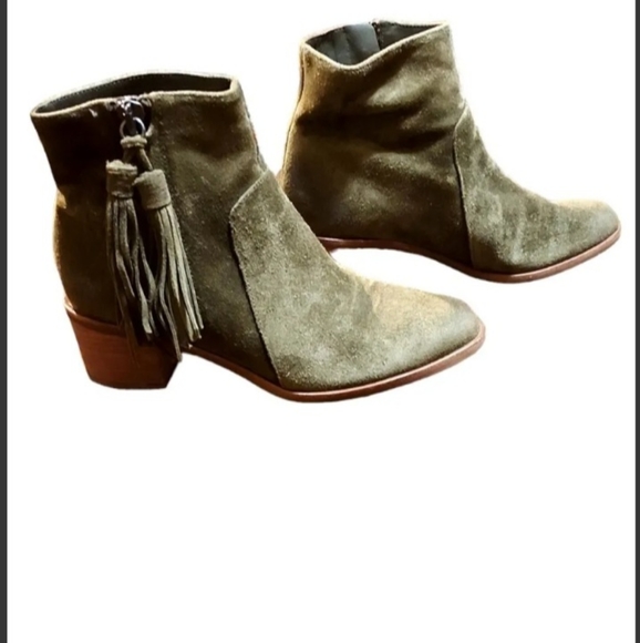 miss albright boots 6.5 Leather Olive Green Tassle Zipper Pull 2